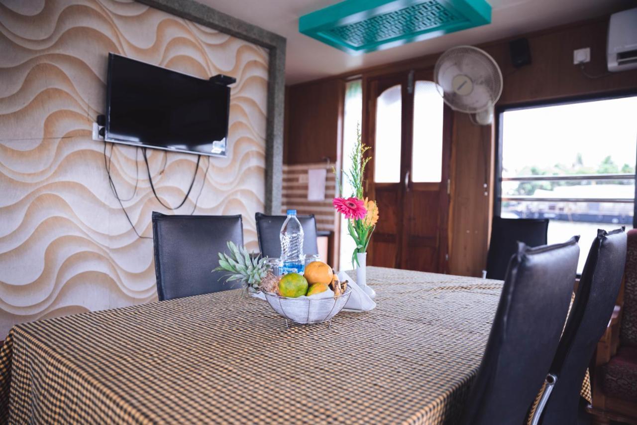 Kera Houseboats Alleppey Alappuzha Buitenkant foto